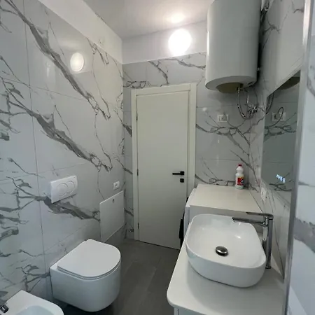 Sea View Apartament *